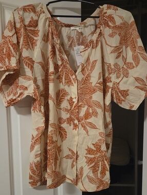 Maurices Cream Blouse with Rust Floral Print